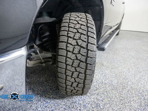 Used 2018 RAM 1500 Big Horn AWD/4WD image 45
