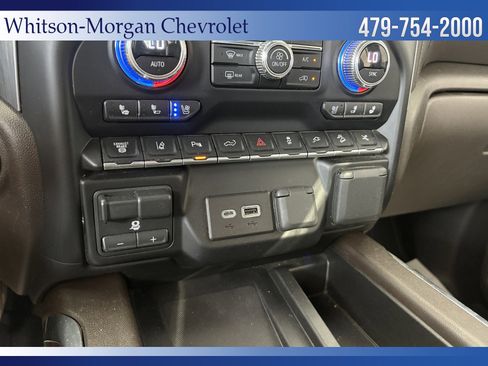 Used 2023 GMC Sierra 2500 Denali w/ Denali Ultimate Package AWD/4WD image 36