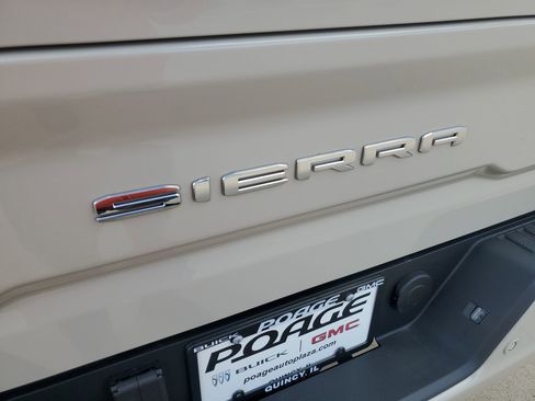 Used 2026 GMC Sierra 2500 AT4 w/ AT4 Premium Plus Package AWD/4WD image 39