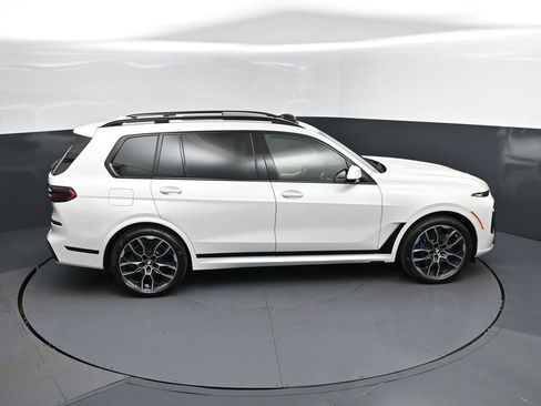 New 2026 BMW X7 xDrive40i image 36
