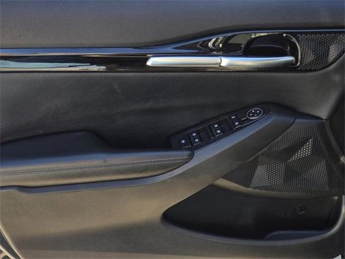 Used 2021 Kia Seltos S image 16