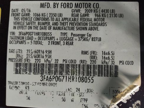 Used 2017 Ford Fusion S FWD image 33