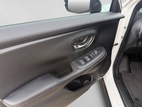 Certified 2026 Honda HR-V Sport image 14