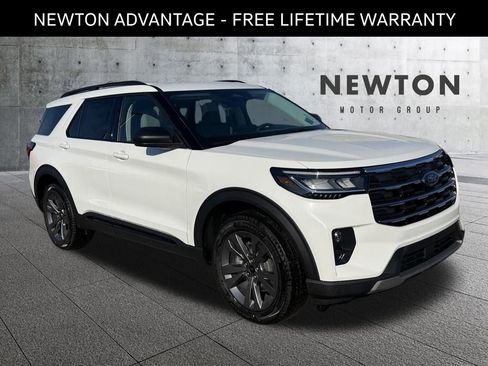 New 2026 Ford Explorer Active w/ Active Comfort Package AWD/4WD image 1