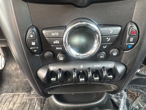 Used 2014 MINI Cooper Countryman S FWD image 16