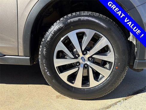 Certified 2021 Subaru Outback Premium image 25