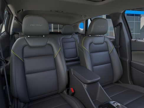 New 2026 Chevrolet Trax ACTIV FWD image 40