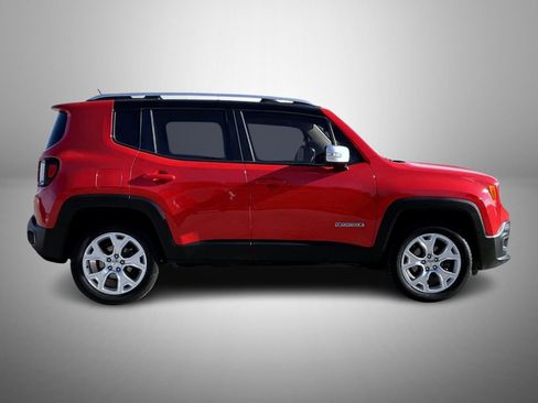 Used 2016 Jeep Renegade Limited image 4