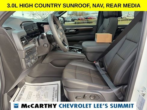 Used 2025 Chevrolet Tahoe High Country image 53