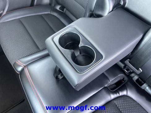 Used 2025 Ford Escape ST-Line FWD image 23