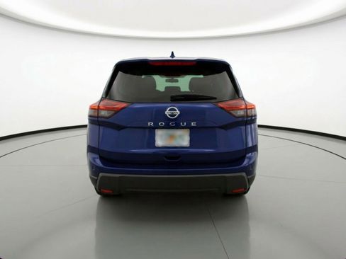 Used 2025 Nissan Rogue SV FWD image 7