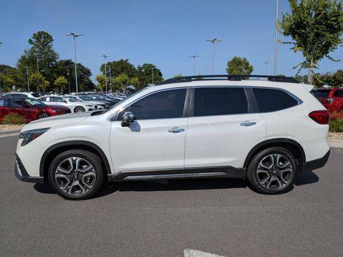 Used 2023 Subaru Ascent Touring AWD/4WD image 6