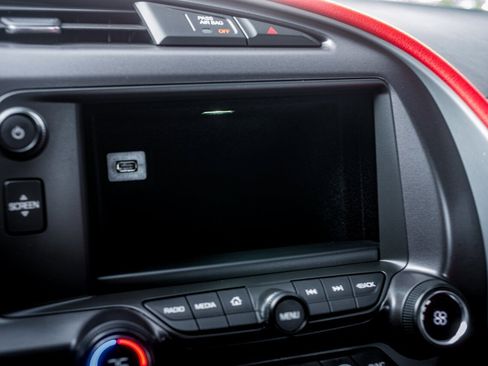 Used 2018 Chevrolet Corvette Stingray Coupe w/ 2LT Preferred Equipment Group image 30