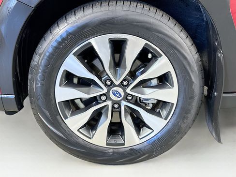 Used 2023 Subaru Outback Touring XT image 33