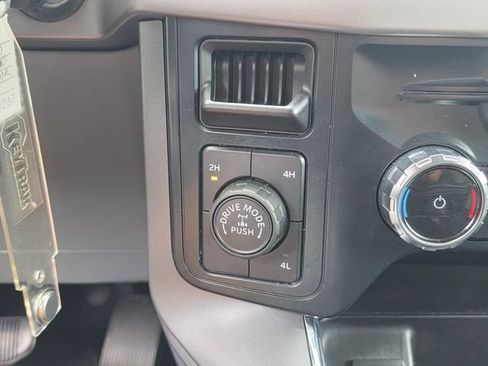 Used 2025 Ford F150 XLT w/ Equipment Group 301A Standard AWD/4WD image 22