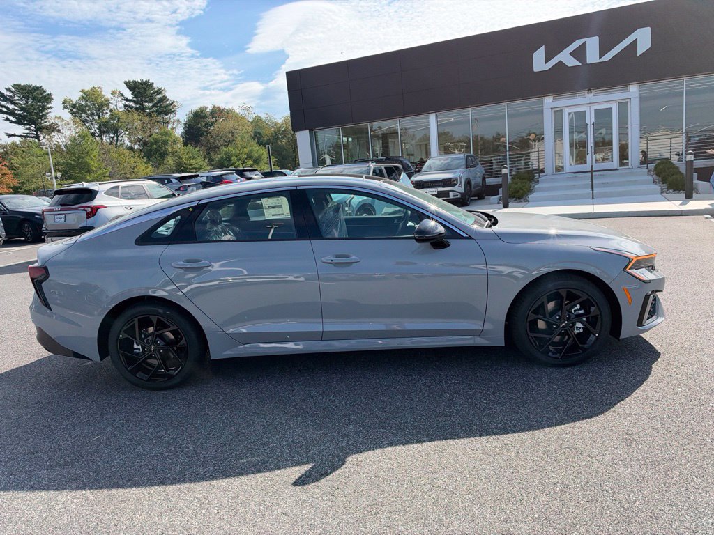 New 2027 Kia K5 GT-Line FWD image 4