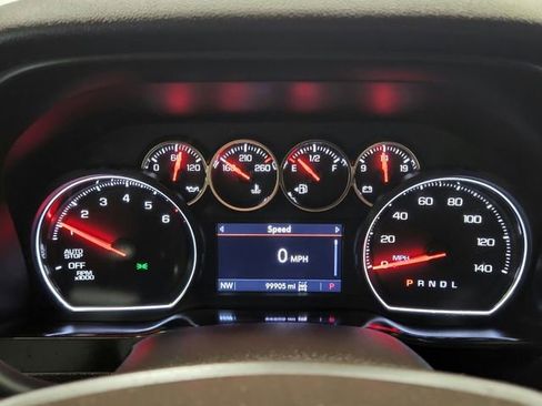 Used 2019 Chevrolet Silverado 1500 LT w/ Texas Edition image 19