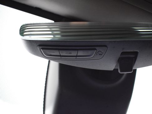 Used 2023 Toyota RAV4 LE FWD image 17
