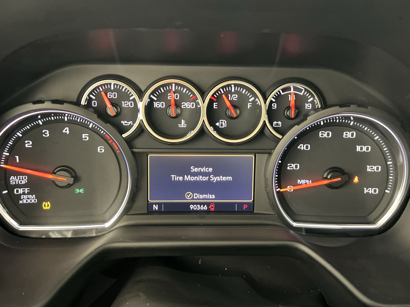 Used 2021 Chevrolet Tahoe RST w/ Luxury Package RWD image 17