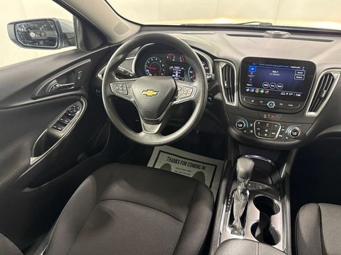Used 2024 Chevrolet Malibu LT FWD image 18