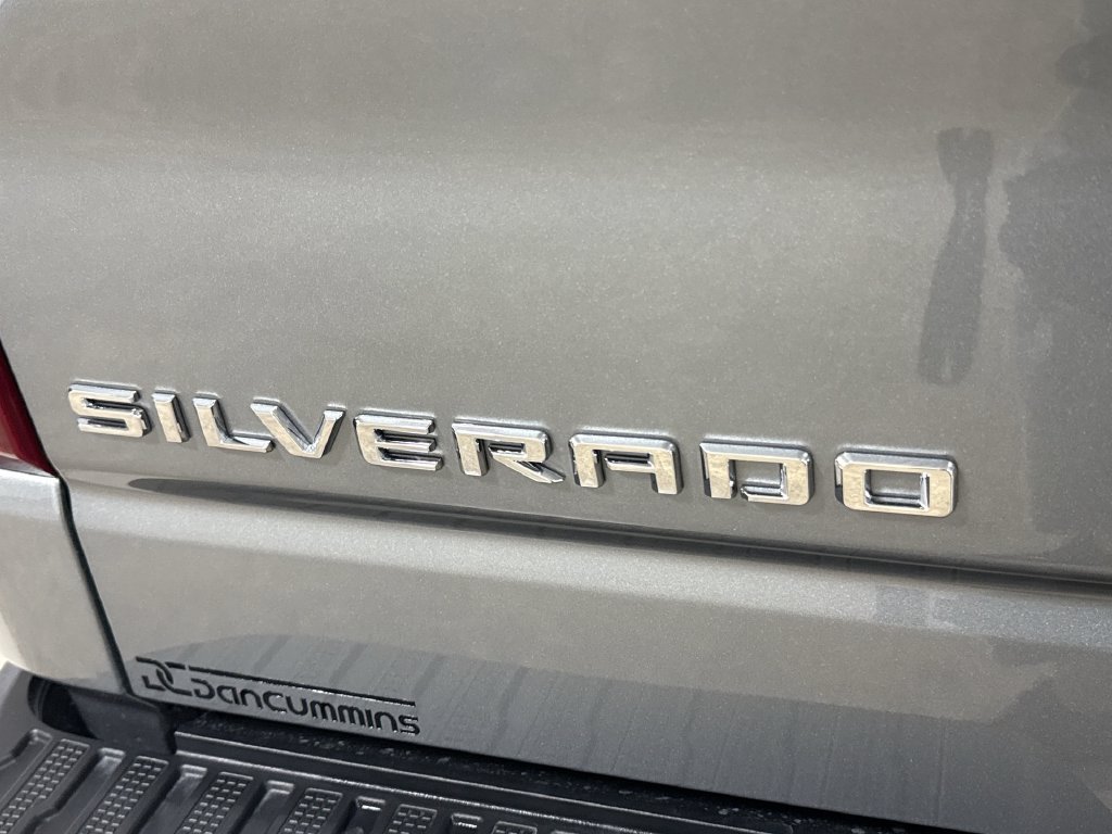 New 2026 Chevrolet Silverado 1500 RST w/ Z71 Off-Road Package AWD/4WD image 26