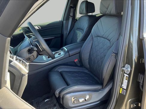 New 2026 BMW X5 xDrive50e w/ Premium Package AWD/4WD image 21