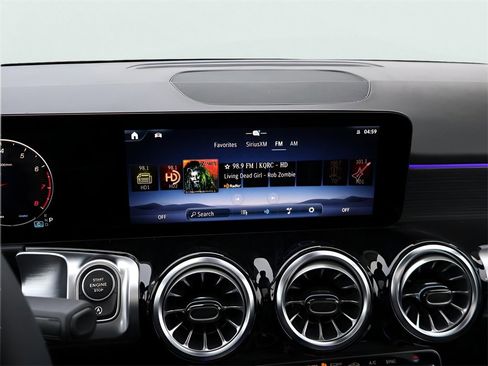 New 2026 Mercedes-Benz GLB 250 GLB 250 image 22