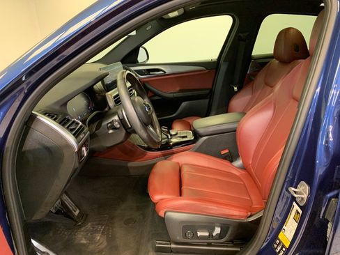 Used 2023 BMW X4 xDrive30i w/ M Sport Package AWD/4WD image 18