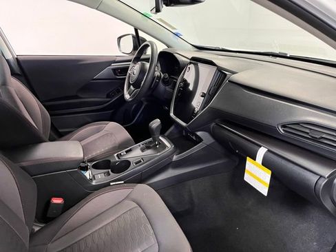 Used 2025 Subaru Impreza 2.0i Sport image 11