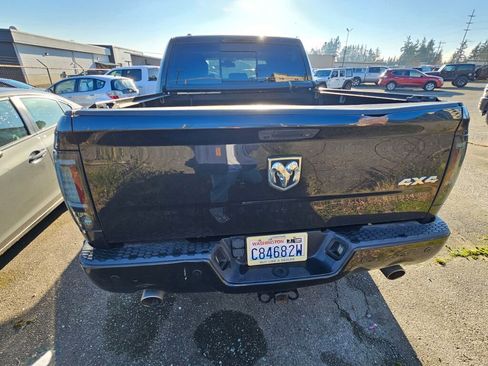 Used 2015 RAM 1500 Sport w/ Sport Premium Group image 7