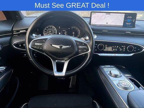 Used 2025 Genesis GV70 3.5T Sport image 7