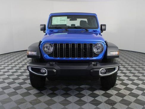 New 2026 Jeep Gladiator Sport image 25