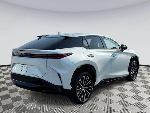 Used 2026 Lexus RZ 450e AWD w/ Technology Package image 2