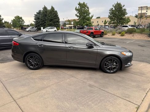 Used 2018 Ford Fusion SE w/ Equipment Group 201A AWD/4WD image 5