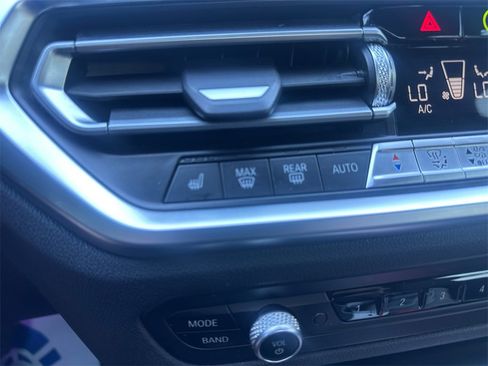 Used 2021 BMW 330i xDrive Sedan w/ Convenience Package image 24