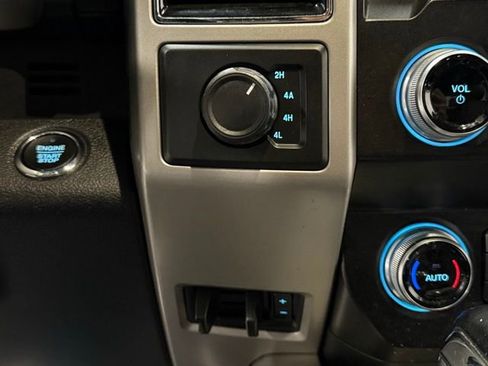 Used 2020 Ford F150 Lariat w/ Equipment Group 502A Luxury image 17