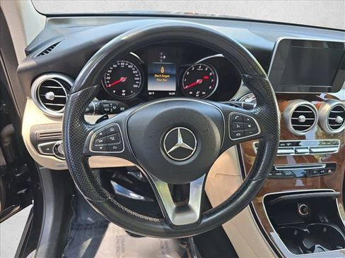 Used 2016 Mercedes-Benz GLC 300 4MATIC image 18