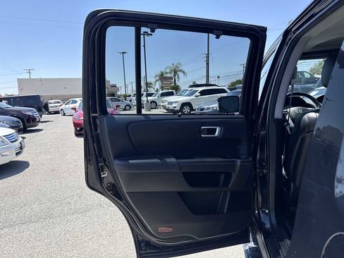 Used 2013 Honda Pilot Touring image 11
