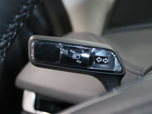 New 2027 Lincoln Navigator Premiere RWD image 41