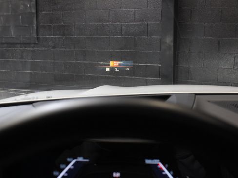 Used 2024 BMW X5 sDrive40i w/ Premium Package image 87