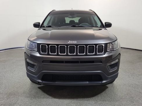 Used 2020 Jeep Compass Sport FWD image 2