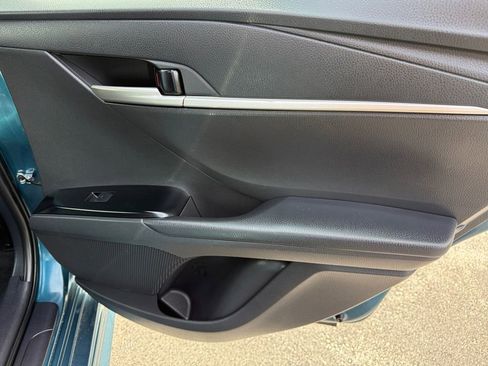 Certified 2025 Toyota Camry SE FWD image 20