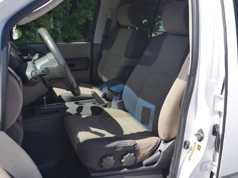 Used 2008 Nissan Xterra SE AWD/4WD image 29