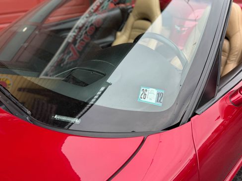 Used 2000 Chevrolet Corvette Convertible w/ Performance Handling Pkg image 31