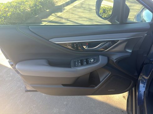 Used 2020 Subaru Outback Onyx Edition XT w/ Popular Package #2 image 16