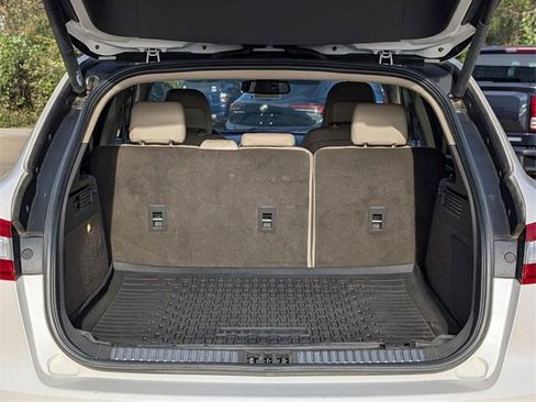 Used 2018 Lincoln MKX Reserve w/ Lincoln MKX Climate Package image 8