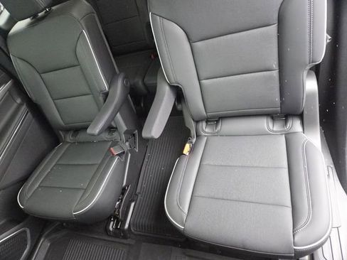 New 2026 Buick Enclave Preferred w/ Power Package image 32