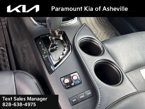 Used 2018 Toyota Avalon XLE FWD image 19