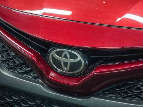 Used 2018 Toyota Camry SE image 8