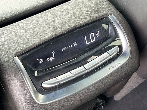 Used 2024 Cadillac XT6 Premium Luxury w/ LPO, Floor Liner Package image 26